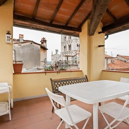 Apartmán Terrazza San Michele - Affitti Brevi Italia Lucca Exteriér fotografie